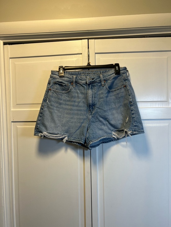 American Eagle Outfitters Pants - American Eagle Outfitters Light Blue Distressed High-Rise Mom Short Women 10